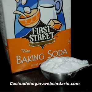 baking soda- bicarbonado de soda