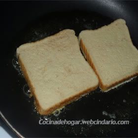 french toast- desayuno de pan francés tostado