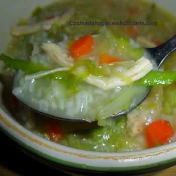sopa de calabacitas con arroz