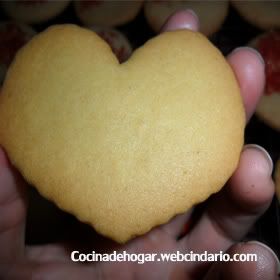 galletas decoradas con azúcar de colores