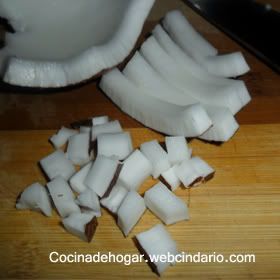 cómo rayar la carne de un coco
