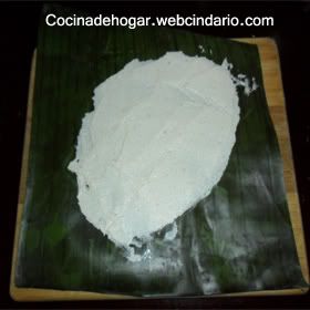 tamales mexicanos en hoja de plátano