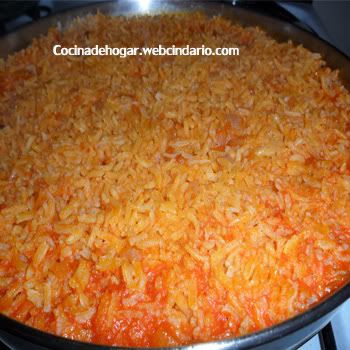 cómo hacer arroz rojo