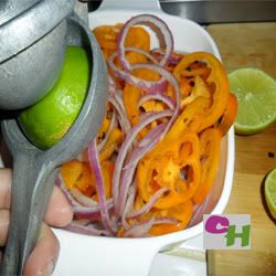chiles curtidos con limón