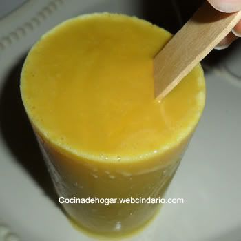 paletas de leche heladas de vainilla