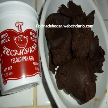 cómo hacer mole rojo de pollo
