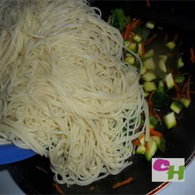 cómo cocinarspaghetti con vegetales