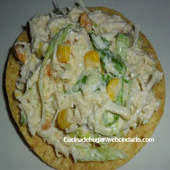 tostadas para botanas con pollo