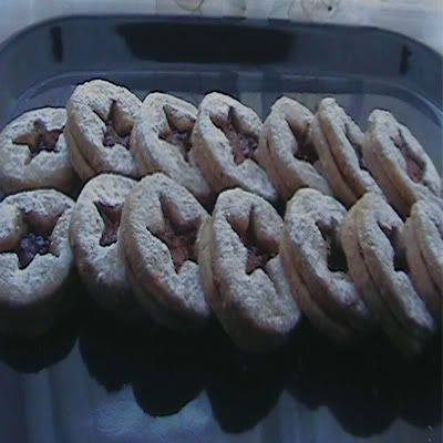galletas linzer rellenas de mermelada