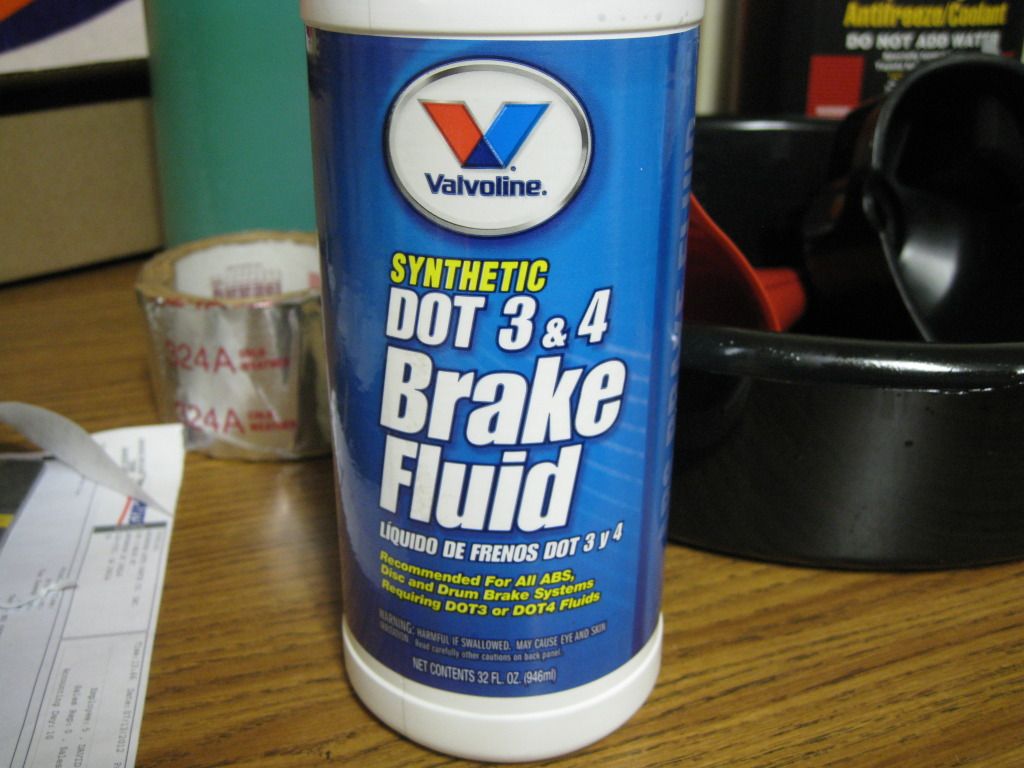 Toyota Corolla Repair Manual: Brake fluid Toyota Corolla Repair Manual: Brake fluid