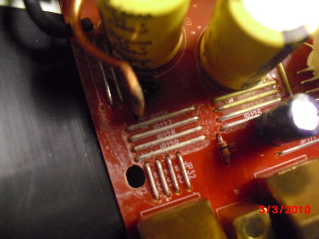 amp powers on but has no sound from speakers.. Amplifiers Steve