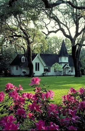 stsimonschristchurchandazaleas.jpg picture by jamiejudy