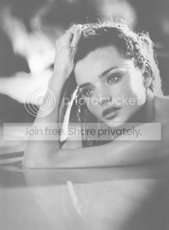 Miranda-Kerr-102.jpg